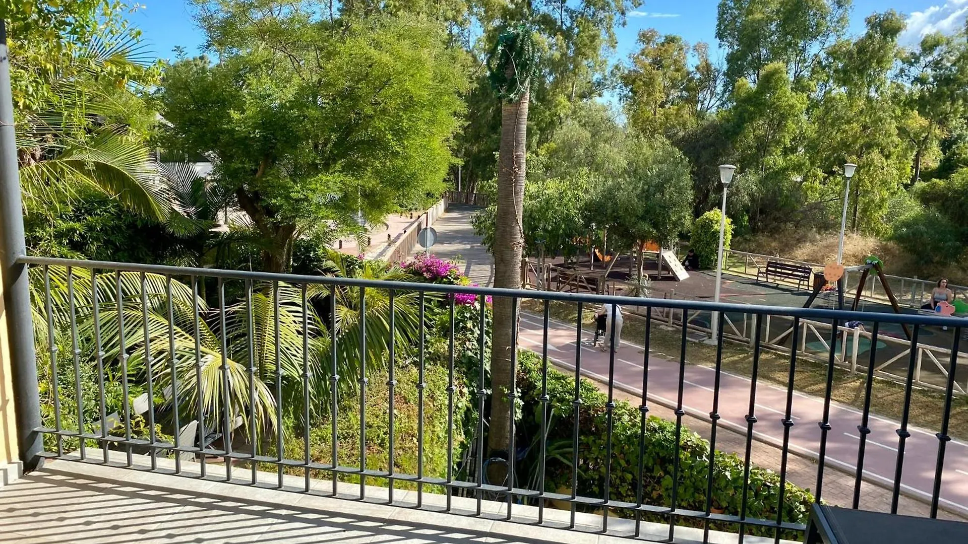 New Renovated Marbella Mija House - Puerto Banus Quiet And Green Oasis Apartment