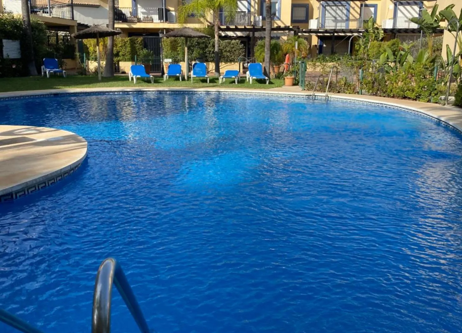 New Renovated Marbella Mija House - Puerto Banus Quiet And Green Oasis Apartment