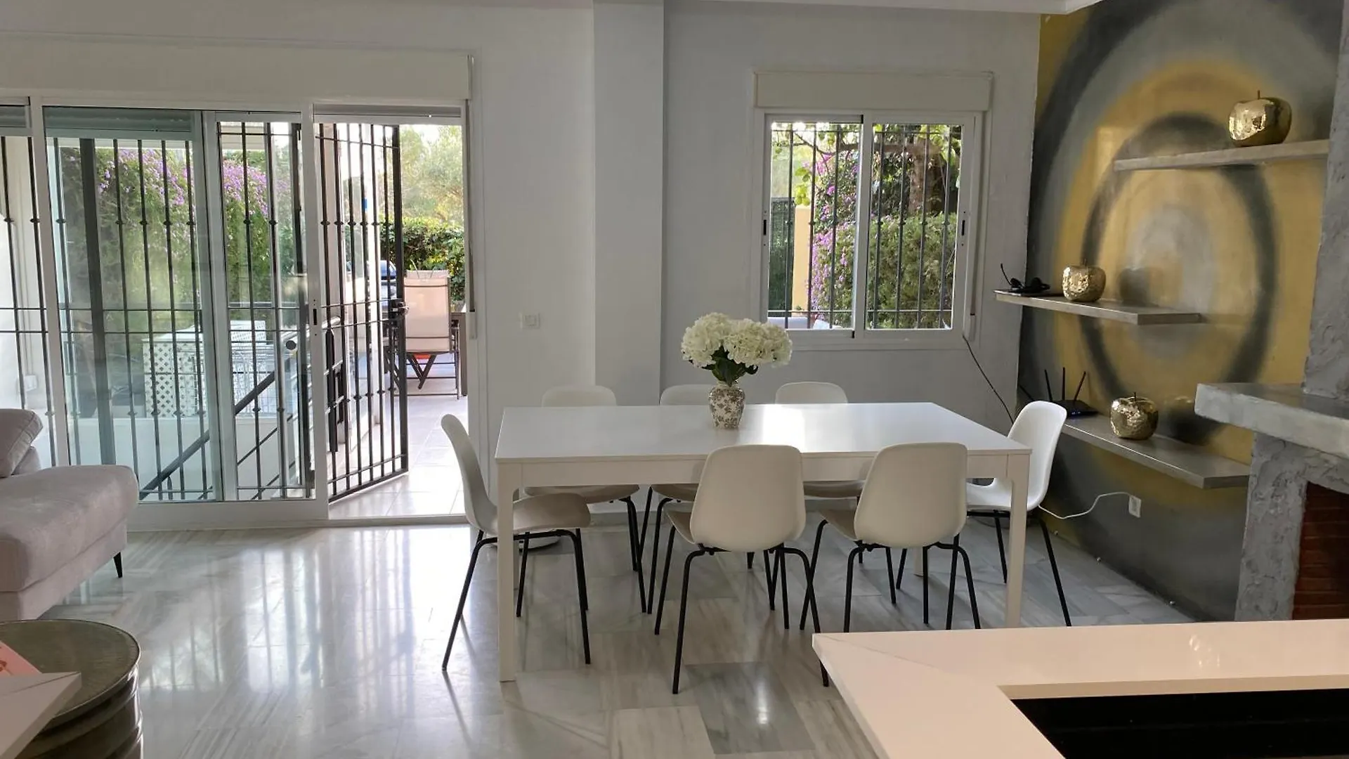 New Renovated Marbella Mija House - Puerto Banus Quiet And Green Oasis Apartment